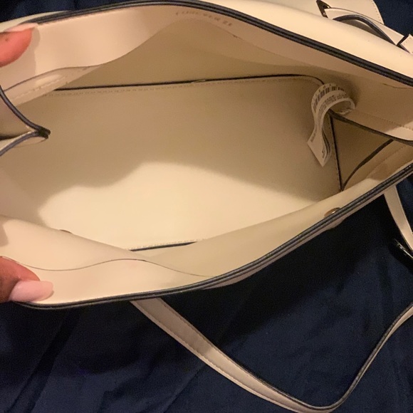 Forever 21 Handbag - Picture 4 of 5